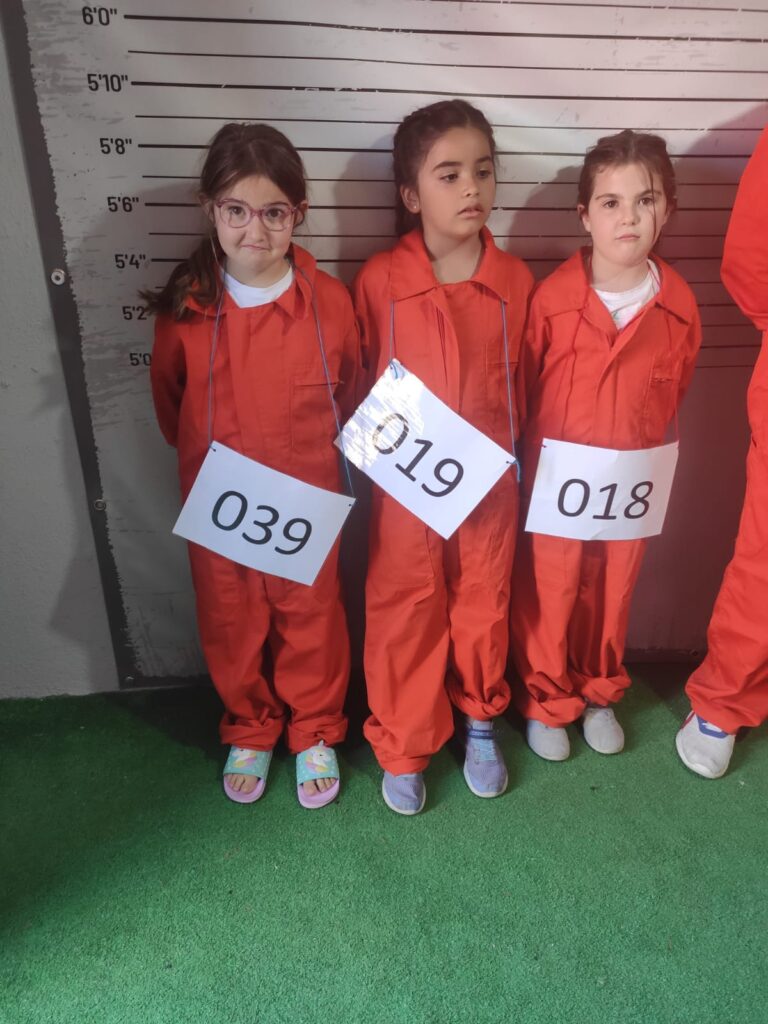 Celda del escape room Fugitivos Guantánamo en Eurofiestas (Toledo)